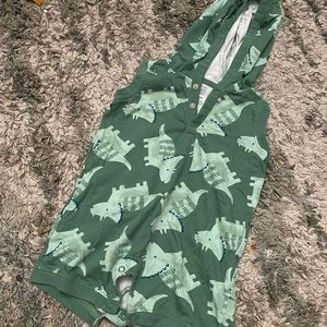 18 M boys hooded short sleeve onesie